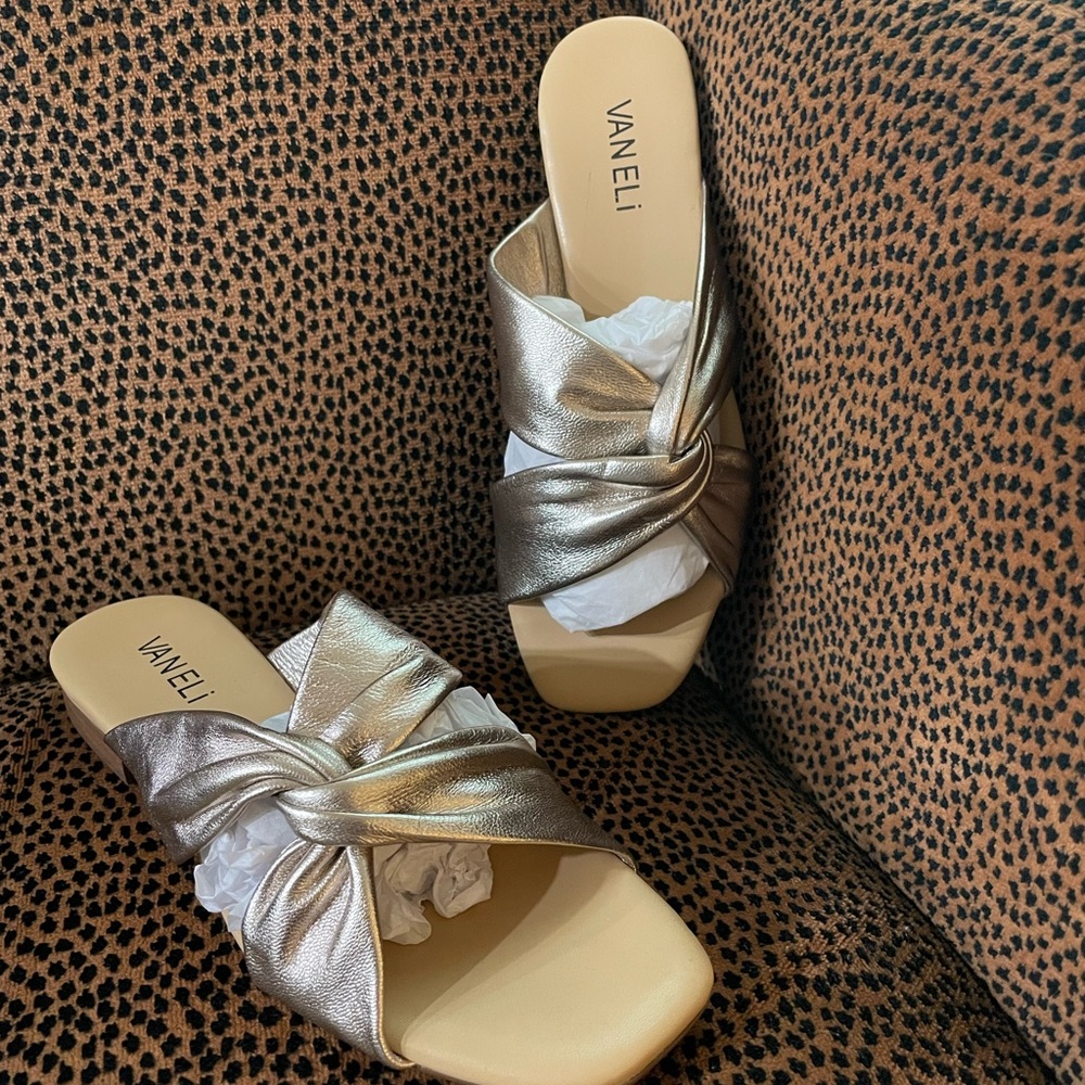 Vaneli Gold Metallic Sandals with Twisted Design